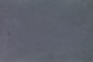 Fotografie einer Graukarte für eine konzeptionelle Arbeit des Fotografen Marcel Wurm. Übergroße Vergrößerung des Objektes.